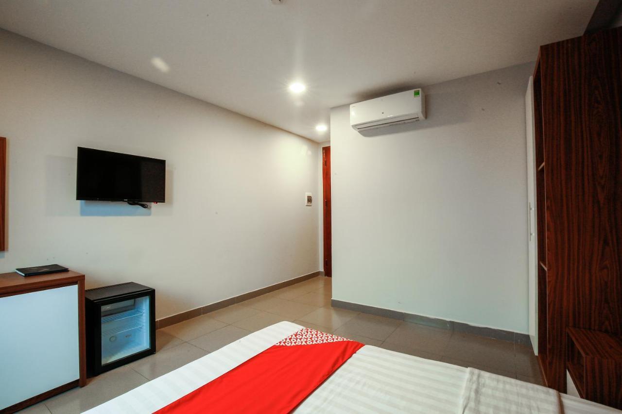 Oyo 491 Truong Sa Hotel Da Nang Bagian luar foto