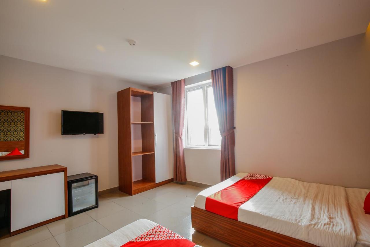 Oyo 491 Truong Sa Hotel Da Nang Bagian luar foto