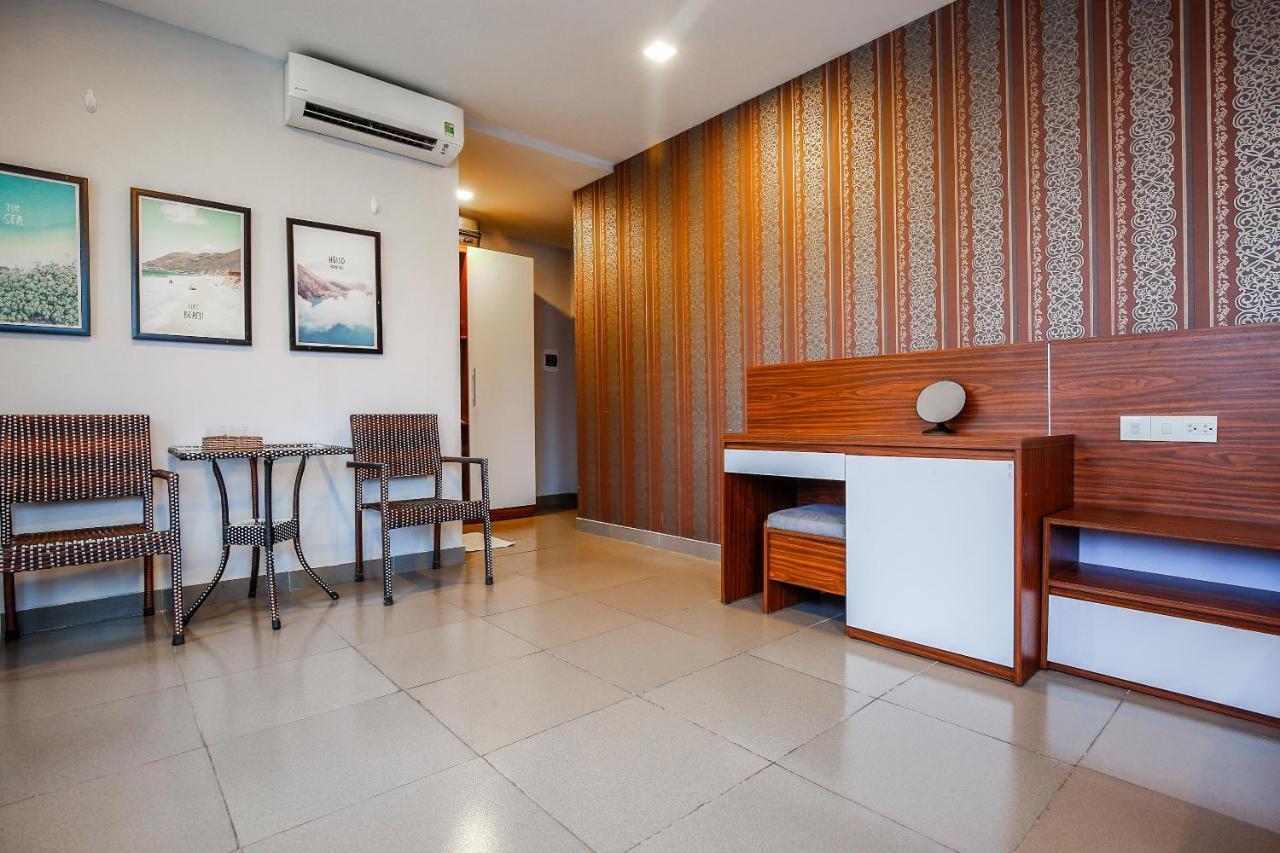 Oyo 491 Truong Sa Hotel Da Nang Bagian luar foto