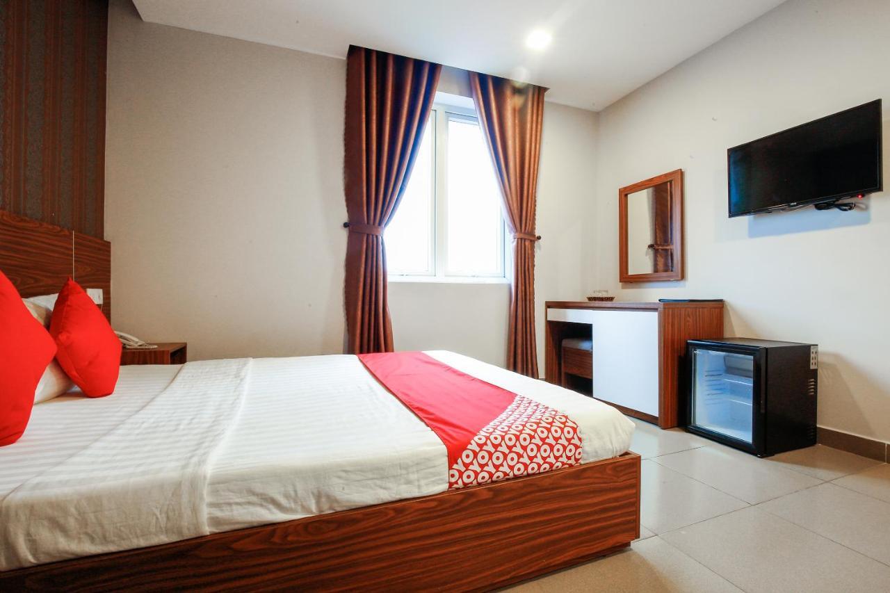 Oyo 491 Truong Sa Hotel Da Nang Bagian luar foto